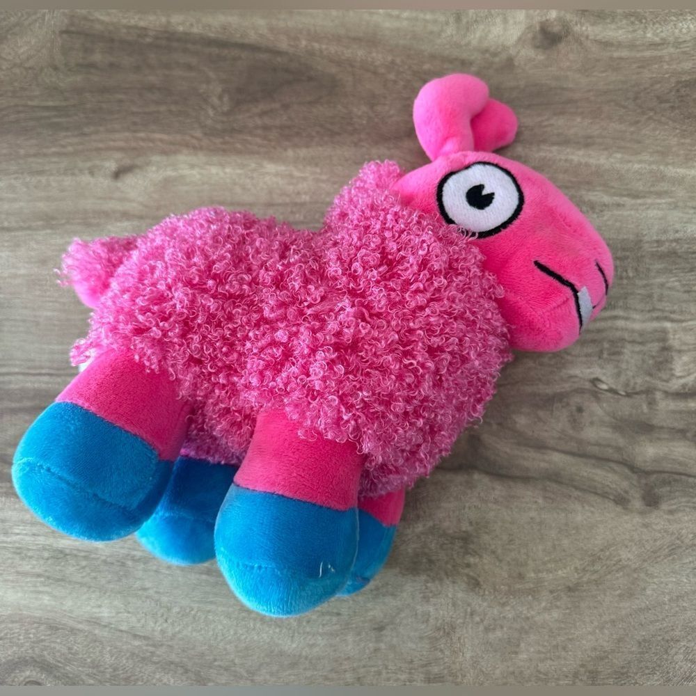 Llamar theβStuffed Llama 9" Fun Express Pink Plush Animal Fortnite